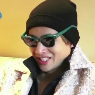 😎 7166edc3 whatsapp sticker