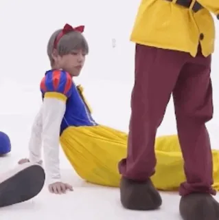 🍎 619fa0e5 Snow White 백설공주, 코스튬, 코스프레, 디즈니 공주 whatsapp sticker