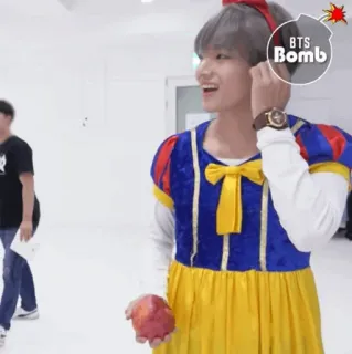 🍎 c8eba350 BTS Bomb 사람, 남자, 백설공주, 코스튬, bts, kpop whatsapp sticker