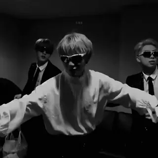 🎸 62f693db telegram sticker