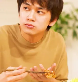 😋 74551841 mangiare, bacchette, cibo, uomo, asiatico telegram sticker