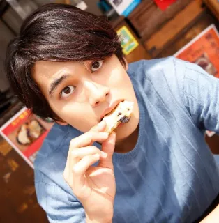 🍪 da97371a uomo, mangiare, cibo, casual, interno, ritratto telegram sticker