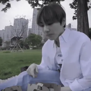 🧢 ee18db50 telegram sticker