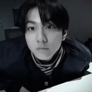 🧢 f90bf5d5 봉 kpop, corée, garçon, visage, portrait telegram sticker