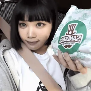 🥐 2f1aab47 SANDWICH panino, cibo, snack, donna, pasto telegram sticker