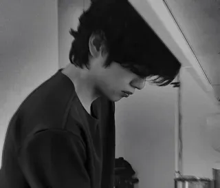 ▪️ 16118609 portret, osoba, czarno-białe, w pomieszczeniu, mężczyzna telegram sticker