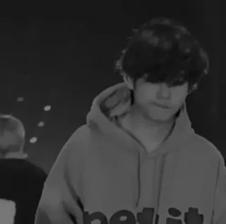 ▪️ 829ceadc osoba, portret, celebryta, fan, młody telegram sticker