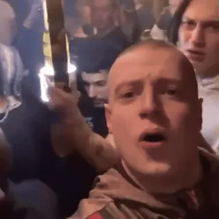 ✌️ e9b44075 telegram sticker