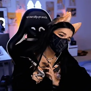 🥺 de1aa7c2 telegram sticker