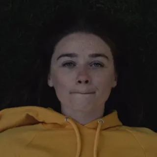 🔪 a159381e человек, женщина, портрет, жёлтая толстовка, лицо telegram sticker