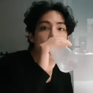 ❕ 0c2bf9b8 person, drinking, water, man telegram sticker