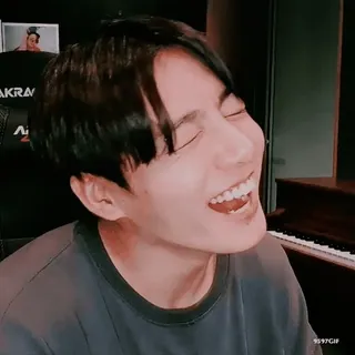 ☁️ 5cc9c39e telegram sticker