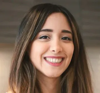 😁 b5fdc90f Porträt, Frau, Gesicht, Lächeln, Person, Kopfschuss telegram sticker