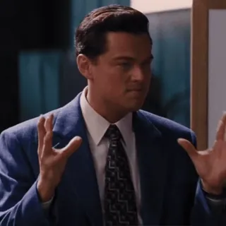 🤩 03557e7a Jordan Belfort The Wolf of Wall Street leonardo dicaprio, film, bisnis, setelan jas, menjelaskan whatsapp sticker