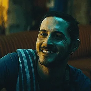 👀 37b7e8b4 telegram sticker