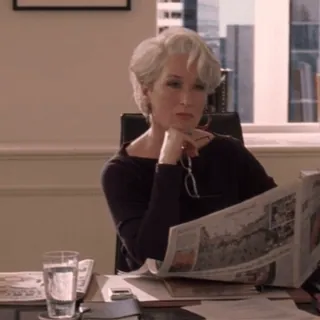 🤔 129f56f9 Miranda Priestly The Devil Wears Prada mode, redacteur, serieus, vrouw, film telegram sticker