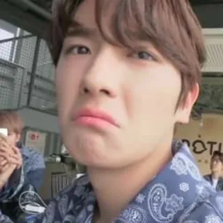 ❄️ 99df192c 人物, 脸, 表情, 肖像, 自拍 telegram sticker