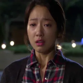 😓 48276236 pleurer, triste, femme, émotionnel, Park Shin Hye whatsapp sticker