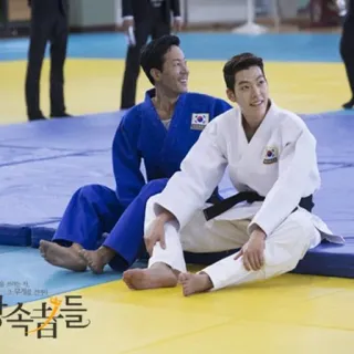 @Jonafzan THE HEIRS telegram stickers