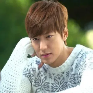 ☹️ fad513bc Lee Min-ho Lee Min-ho, acteur, Drama coréen, célébrité, beau, homme whatsapp sticker