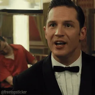 😠 25fbf992 @freetopsticker tom hardy, người đàn ông, chân dung, nơ, tuxedo telegram sticker