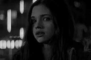 🎫 76ca12b5 @ThePain 여자, 인물 사진, 흑백, 사람, 슬픈, 감정, 젊은 telegram sticker