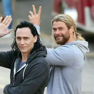 ☝️ 67f9b417 Thor Thor, Loki, Marvel, Avengers, Chris Hemsworth, Tom Hiddleston telegram sticker