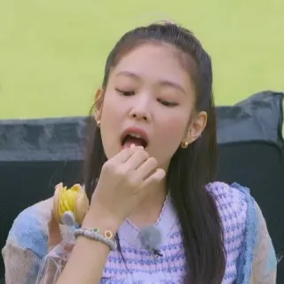 🐻 48f6fa03 Jennie Kim jedzenie, żywność, osoba, azjatycka, kobieta, kobieta telegram sticker