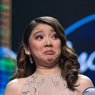 ❄️ 1de7a0bd femme, expression faciale, dégoût, chanteur, artiste telegram sticker