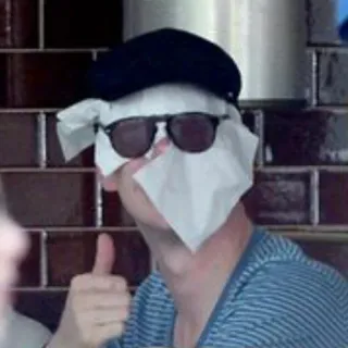 😎 1f1670d9 pria, kacamata, tisu, jempol ke atas, dalam ruangan, orang whatsapp sticker