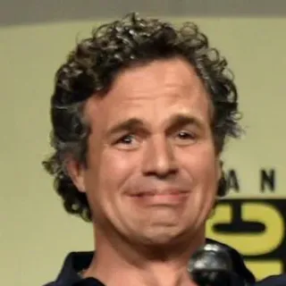 😰 68657ff1 Mark Ruffalo aktor, selebriti, mark ruffalo, avengers, hulk whatsapp sticker