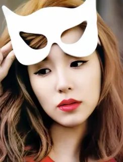 😒 a0ee8831 ผู้หญิง, ผู้หญิง, หน้ากาก, ความงาม, ภาพเหมือน, แต่งหน้า telegram sticker