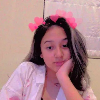 ☁️ 219bccb7 mulher, corações, filtrado, pessoa telegram sticker