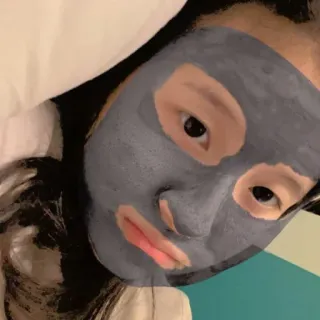 ☁️ 3ef38ac3 máscara facial, cuidados com a pele, beleza, facial, tratamento, cuidados pessoais telegram sticker