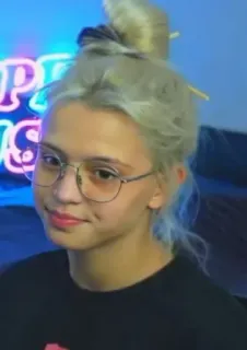 🗿 88762a35 telegram sticker