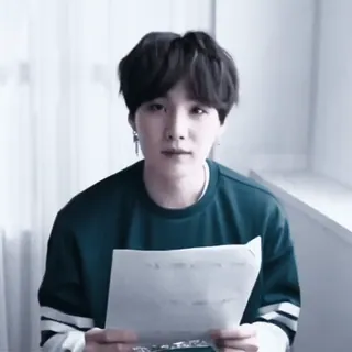 🖇 26f4e7fe Suga 韓国ポップ, KPOP, BTS, アイドル, 歌手, ミン・ユンギ telegram sticker
