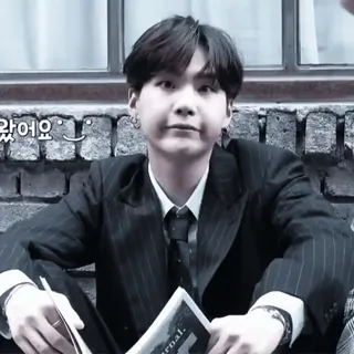 🖇 9af5bcc3 왔어요 韓国, 男, 座り, スーツ telegram sticker