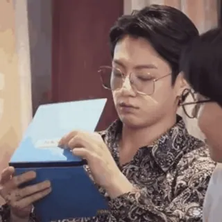 😲 8cb8cbf5 telegram sticker