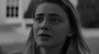 🔗 3768b182 mujer, retrato, triste, emocional, cara, llorando telegram sticker