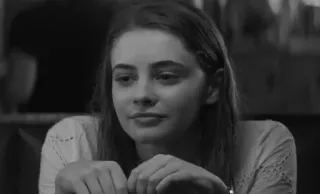 🔗 faee9ccf retrato, mujer, cara, blanco y negro, persona telegram sticker