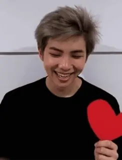 ❤️ ed81c593 osoba, mężczyzna, uśmiech, miłość, serce, celebryta telegram sticker