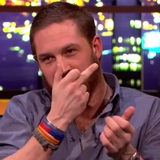 🖕 5d557b12 Tom Hardy ator, dedo do meio, gesto, rude, ofensivo telegram sticker