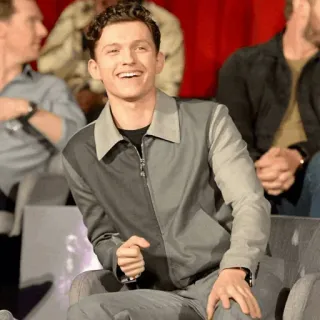 ⚙ fa1515e2 Tom Holland актер, знаменитость, улыбка, мужчина, счастливый telegram sticker