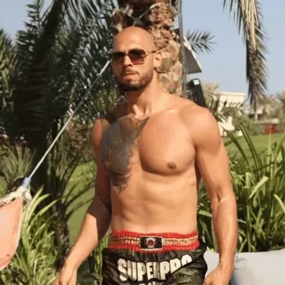 💪 71465fa1 SUPERPRO fitness, siłownia, trening, mężczyzna, mężczyzna, okulary przeciwsłoneczne, brzuch, bez koszulki telegram sticker