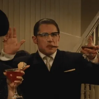 🕺 8db95463 đàn ông, cocktail, áo vest, xì gà, kính, tiệc telegram sticker