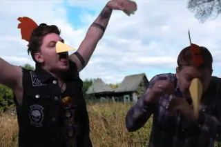 😡 d6b0fb20 kip, kostuum, grappig, komedie, dier, dwaas, buiten telegram sticker