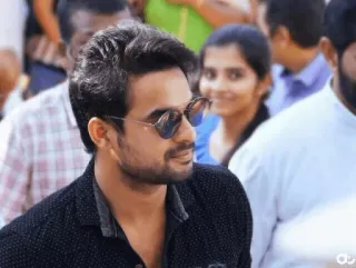 😎 f3277701 mężczyzna, okulary przeciwsłoneczne, portret, osoba, męski, indyjski telegram sticker