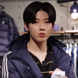 😳 57679d7c 이벌 telegram sticker