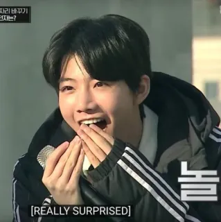 😆 5a0f2c1b REALLY SURPRISED surpris, excité, réaction, joyeux, homme telegram sticker