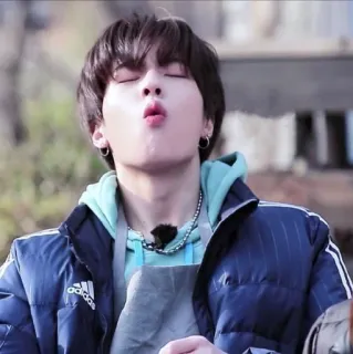 🤢 970d52b7 telegram sticker